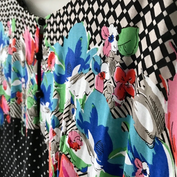 Anthropologie Odille Floral & Geometric Drapey Top - Picture 6 of 9